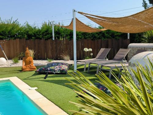 Cartelegue House | Oceanfront Escape at LES BOHEMIELLES Cottage Raphaël