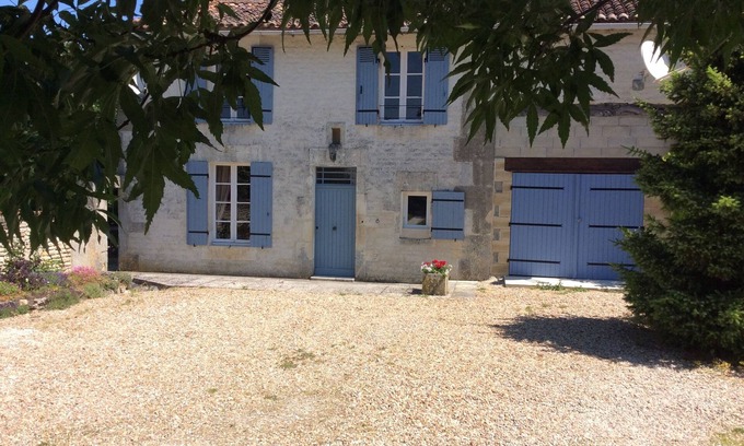 Sonnac Other | Les Bouleaux: Stone Farmhouse with Private Heated Pool