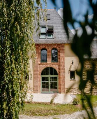 Goven House | Discover Les Bucoliques de la Noë - Family-Friendly Retreat