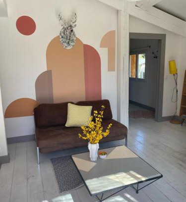 Saumane-de-Vaucluse House | Oceanfront Bliss at Les Cabanes de Vallis Clausa