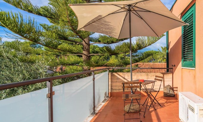 Costa Saracena-Castelluccio Apartment | Discover Les Calanques Audeandeb: Pet-Friendly Escape
