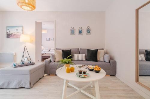 Lafourguette Apartment | Les Capitouls: Enjoy a Private Pool & Garden Oasis