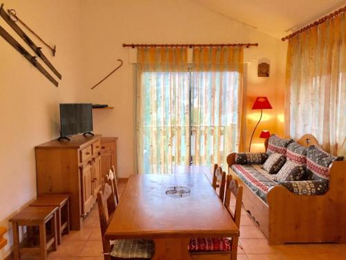 Villarodin-Bourget Ski Chalet | Les Chalets Petit Bonheur - Perfect Retreat for Families