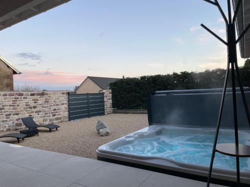 Roye House | Experience Comfort at Les chambres d'à côté - 4 Star Stay