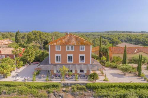 Portiragnes House | Pet-Friendly Oasis at Domaine de Roque Haute with Ocean View