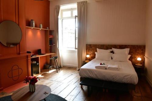 Limoges Apartment | Les Chambres du Cloître, la Pâtissière