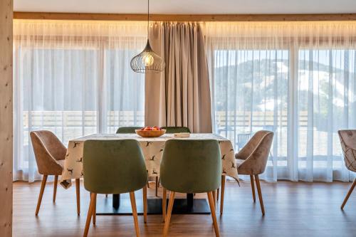 Mareo Apartment | Family-Friendly Les Ciases Chalets in the Dolomites