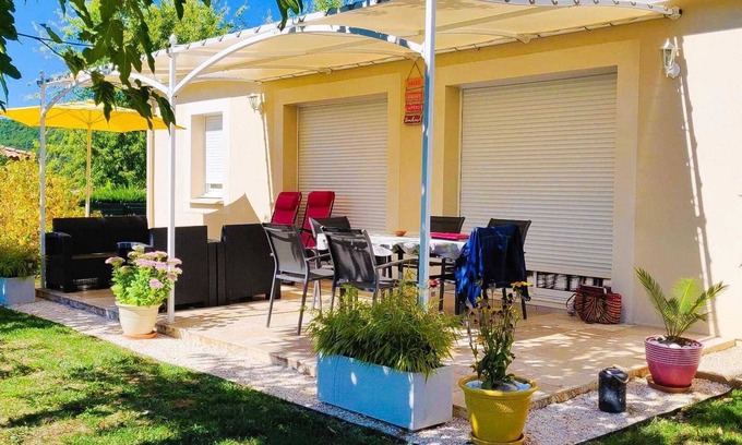 Prayssac House | Les Coccinelles - PRAYSSAC