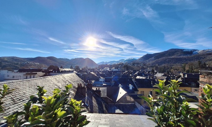 Bagneres-de-Bigorre Apartment | Relax at Les Combles de Bagnères with Spa & Hot Tub Access
