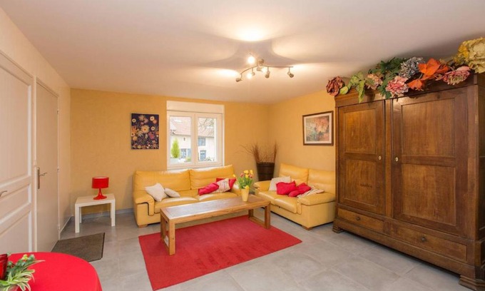 Marieulles House | Discover Les Coquelicots: Family & Pet-Friendly Retreat