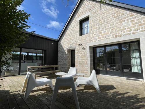 Penmarch House | Oceanfront Retreat at Les Coquilles La Torche - 9/10 Rating