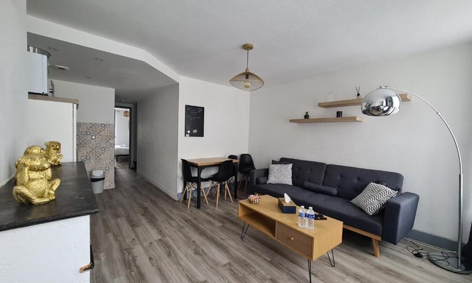 Saint-Pierre - Rene II - Bonsecours Apartment | Discover Les Cosy De Nancy - Urban Jungle for Families