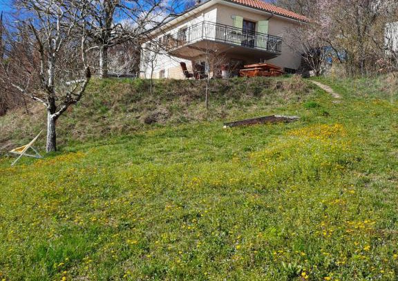 Saint-Laurent-les-Tours House | Charming Les Coteaux de Planèze: Oceanfront Retreat Awaits