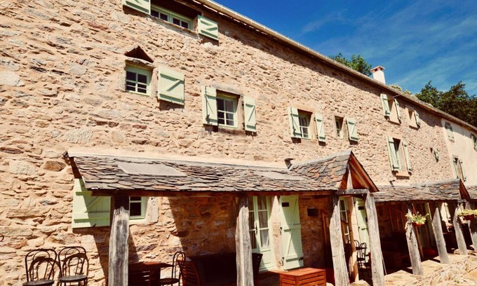 Riols House | Experience Les Coumayres: Family-Friendly with Pool Access