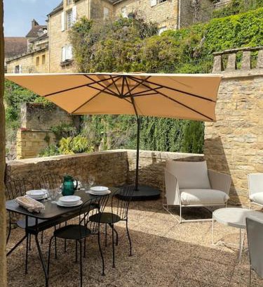 La Roque-Gageac Apartment | Guest Favorite: Les Courtines - Character Apartment Awaits