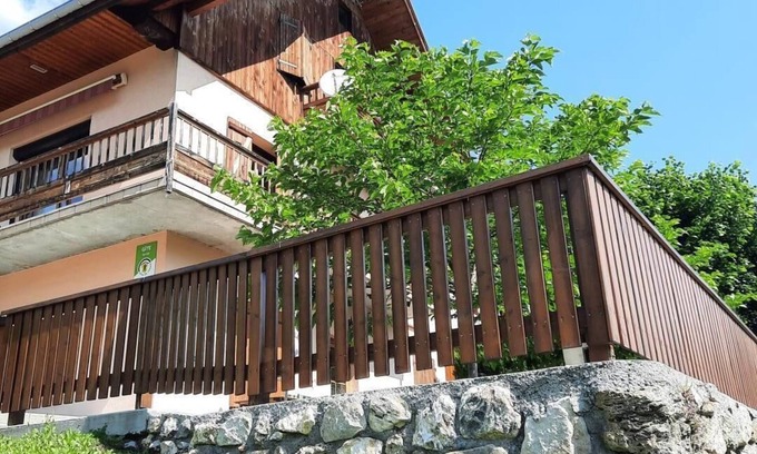 Saint-Pancrace House | Cozy LES Deux Chemins - Family-Friendly with Kitchen Access