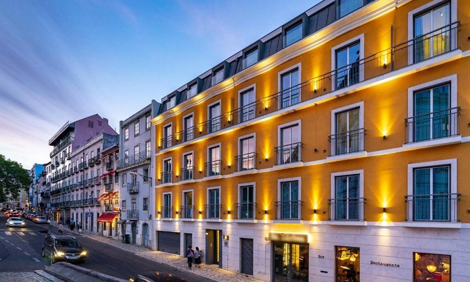 Sao Bento Apartment | Discover Les Deux Mariettes São Bento - 4-Star Family Getaway