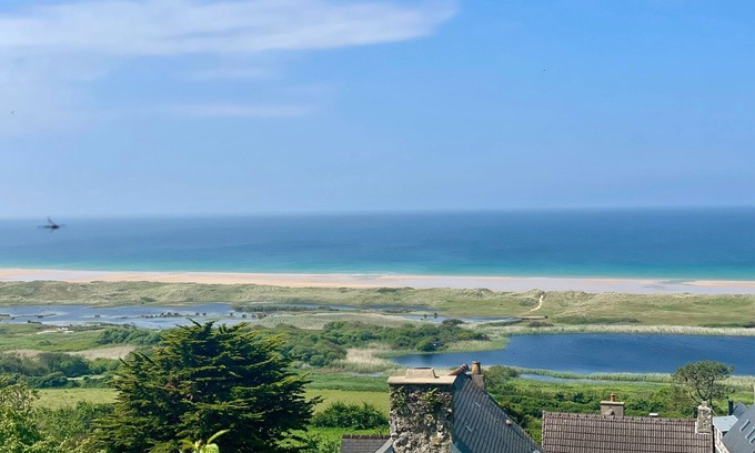 Vauville House | *Les Dunes* Vauville family home exceptional sea view and access on foot