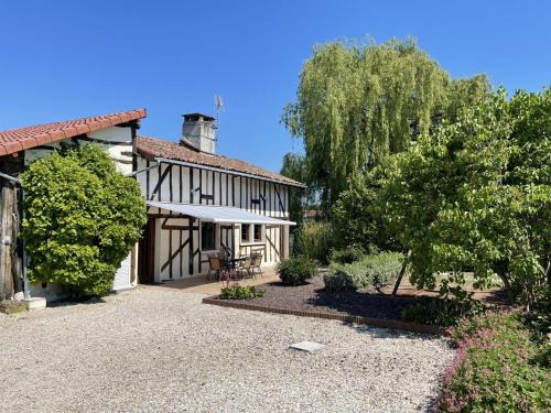 Lentilles House | Les epervieres