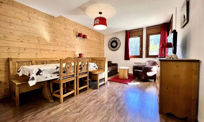 Flumet Apartment | Cozy Les Evettes Chalets with Pool and Spa for 6 Guests