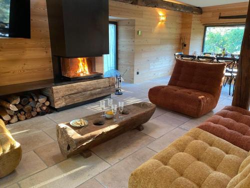 Enchastrayes Ski Chalet | Les Fermes de Céline à Barcelonnette