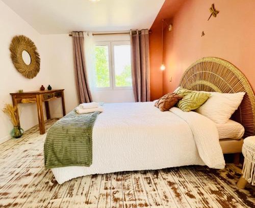 Tonnay-Charente Apartment | LES FRANC ensemble de 2 gites qui en font un grand