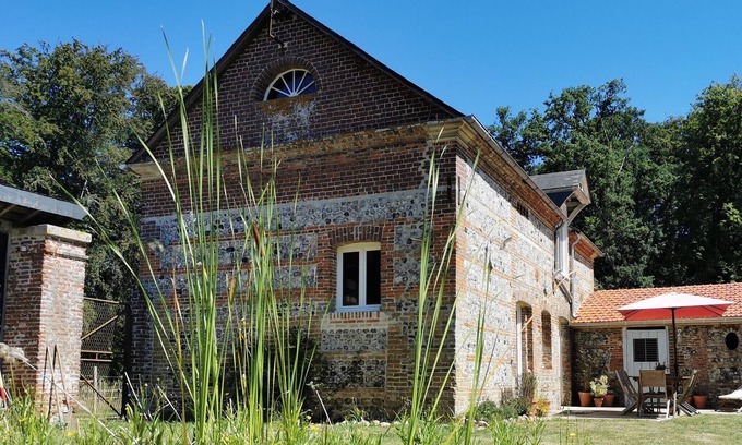 Derchigny House | Beachfront Bliss at Les Gîtes de Wargemont - 10/10 Rated