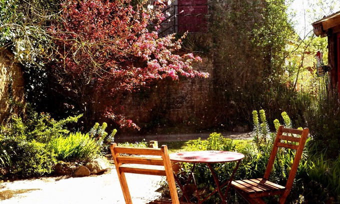 Camlez House | Eco-Friendly Retreat at Les Gîtes du Couvent - Rated 8.8