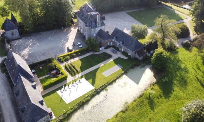 Vautorte Cottage | Relaxing Retreat at Les Gîtes du Domaine de la Cour
