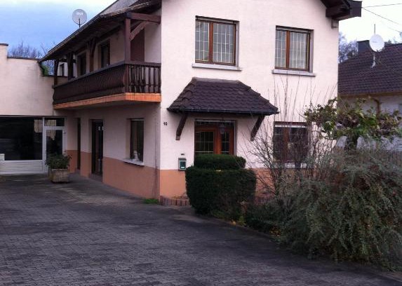 Haguenau Apartment | Cozy Retreat at Les Gites de l'Océan Indien