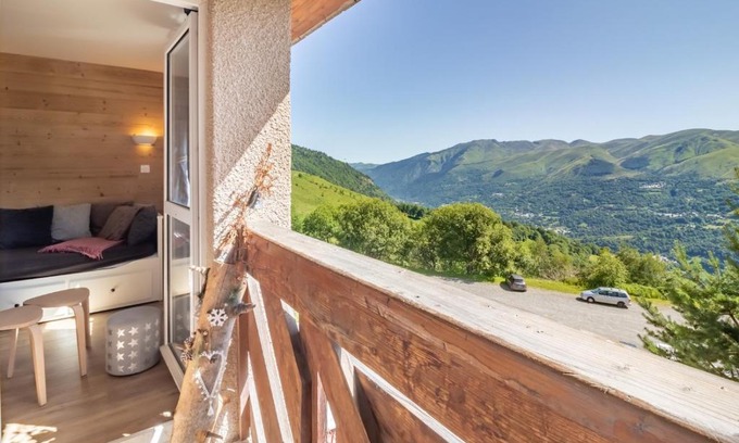 Genos Apartment | Ideal Mountain View Retreat - Perfect for Families