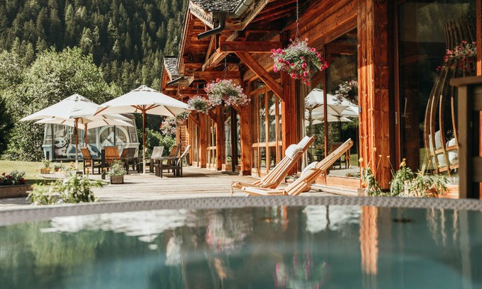 Chamonix-Mont-Blanc Hotel | Relaxing Retreat at Les Grands Montets Hôtel & Spa