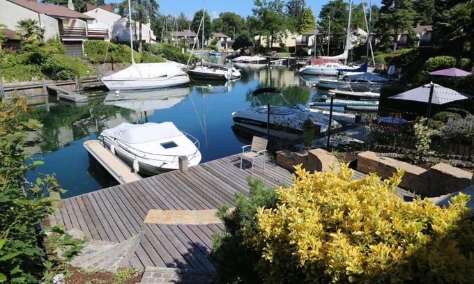 Thonon-les-Bains Villa | Discover Les Grebes: Oceanfront Retreat with Pool Access