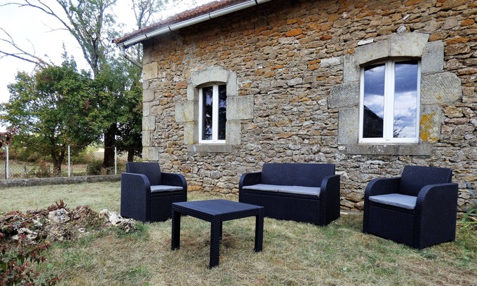 Capdenac-Le-Haut House | Top-Rated Les Hauts de Malirat with Family-Friendly Amenities