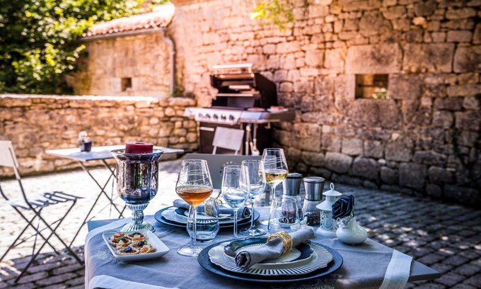 Vers House | Top-Rated Les Hauts de Sauliès: Pool, Dining & Family-Friendly