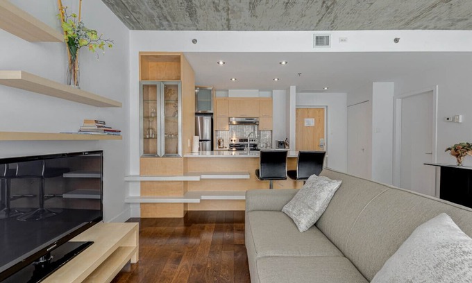Saint-Jean-Baptiste Condo | Experience Comfort at les Immeubles Charlevoix-Le 760207