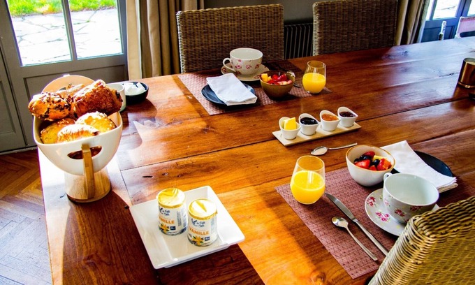 Hem House | Discover Les Jardins de Beaumont: Family-Friendly Retreat