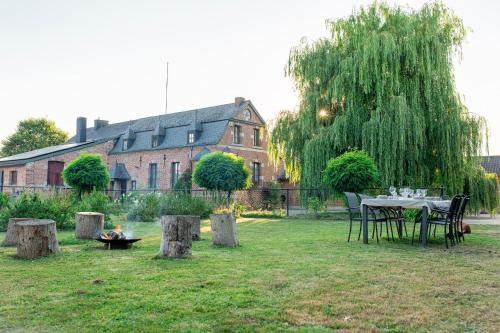 Leuze-en-Hainaut House | Family-Friendly Escape at Les Jardins du Quesnoy - Rated 9/10