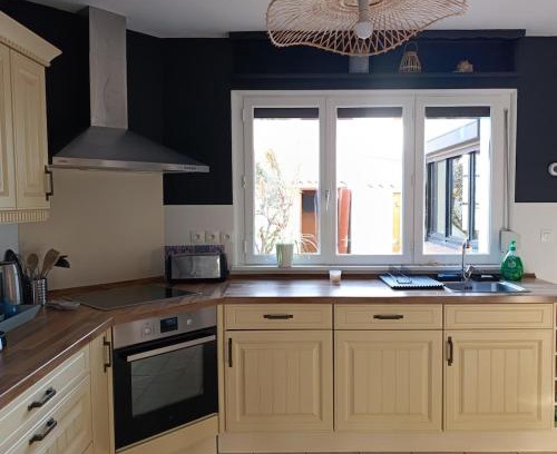 Petit-Fort-Philippe House | Les jours heureux