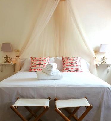L'Ampolla Apartment | Oceanfront Getaway at Les Llambrich - Guest Rated 8.9/10