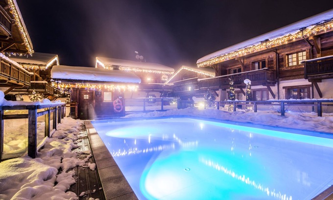 Megeve House | Discover Les Loges Blanches: 4-Star Ocean View Retreat