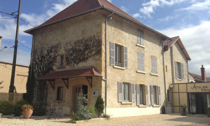 Charlieu Apartment | Discover Les Loges de L'Atelier: Family-Friendly Retreat