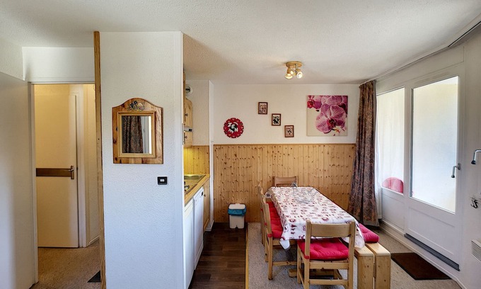 Reberty Apartment | Cozy Apartment Les Menuires, Perfect for 6 Guests