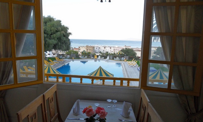 Tabarka Hotel | Discover Les Mimosas Tabarka: Poolside Family Getaway