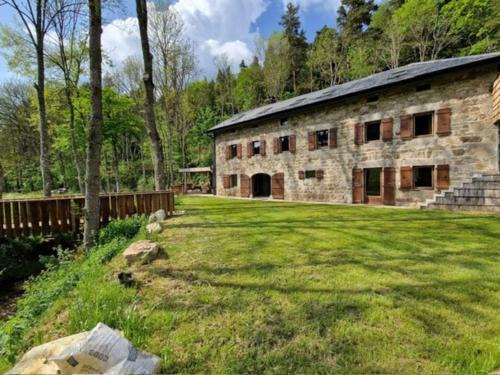 Tence Villa | Discover Les Murmures du Moulin: Guest Rated 10/10 Stay
