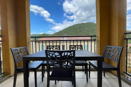 Avene House | Cozy I44 Les Naïades: 2 Bedrooms, Pet-Friendly Getaway