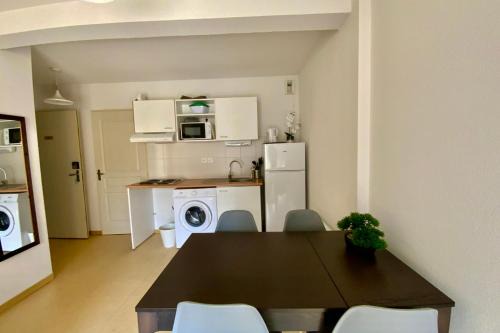 Avene House | Spacious I45 Les Naïades: Ideal for Families and Pets