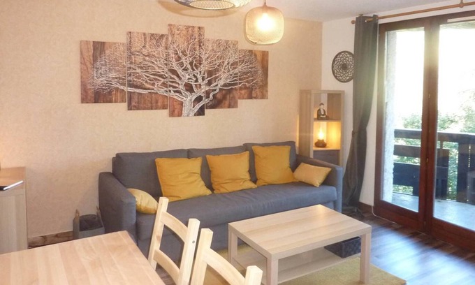 Les Orres Apartment | Cozy LES Orres 1650 Apartment for 4 with Great Amenities