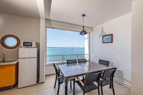 Saint-Pierre Apartment | Seaside Escape at Les Pénates - Child-Friendly Retreat