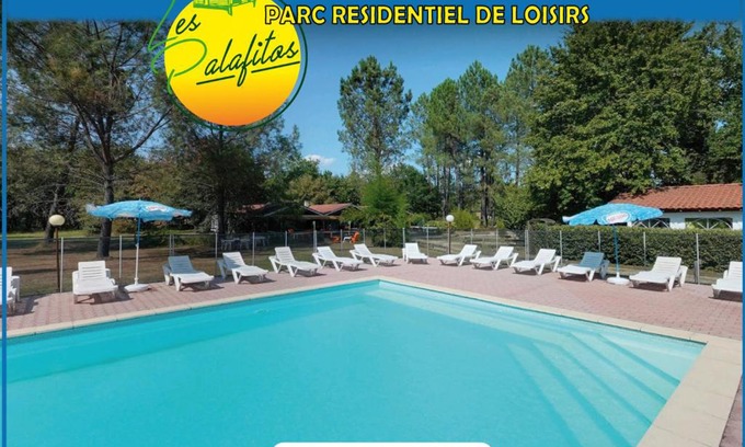 Luglon Other | Oceanfront Bliss at Les Palafitos - Rated 8.6/10